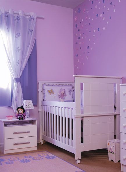 Illustratie bij: Waarom je de muren in de babykamer beter niet paars kunt verven