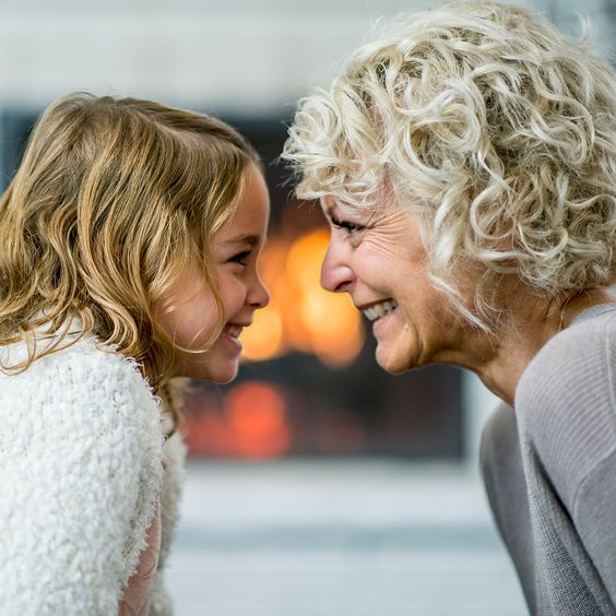 Illustratie bij: Waarom oma’s zo verbonden zijn met hun kleinkind: bewezen in het brein