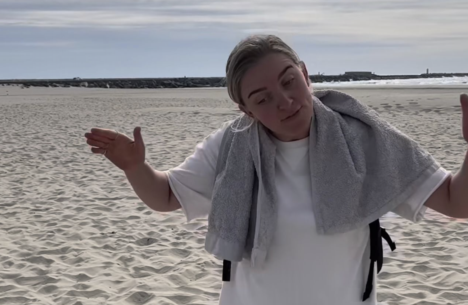 Fleur Overgaag gaat viral met filmpjes: 'moeders vroeger vs. nu' - Mama