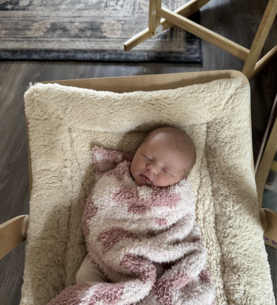 Illustratie bij: ‘Mijn buurvrouw vraagt elke dag of ik even op haar babyfoon wil letten en daar ben ik klaar mee’