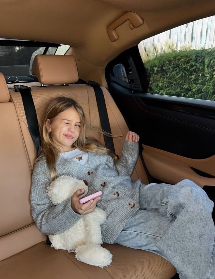 Illustratie bij: ‘Mijn dochter noemt haar stoere meisjesnaam een typische ‘lesbi-naam’, en ze haat het’