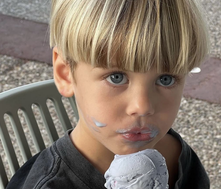 Illustratie bij: ‘Af en toe kom je zo’n vreemde naam tegen als voetbalcoach en dan denk je serieus, wat zeg je?’