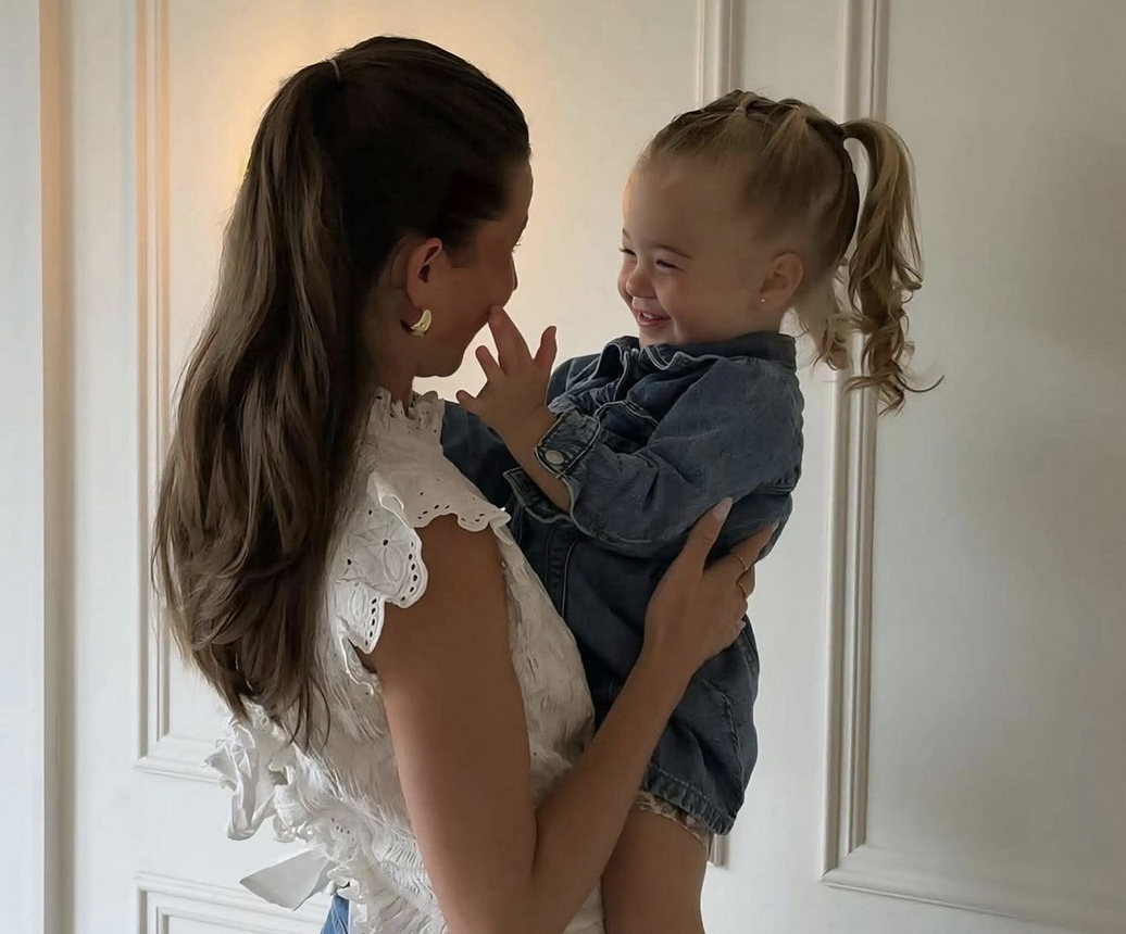 Illustratie bij: ‘Mijn man werkt en ik zorg fulltime voor onze dochter, maar ik krijg geen geld van hem’