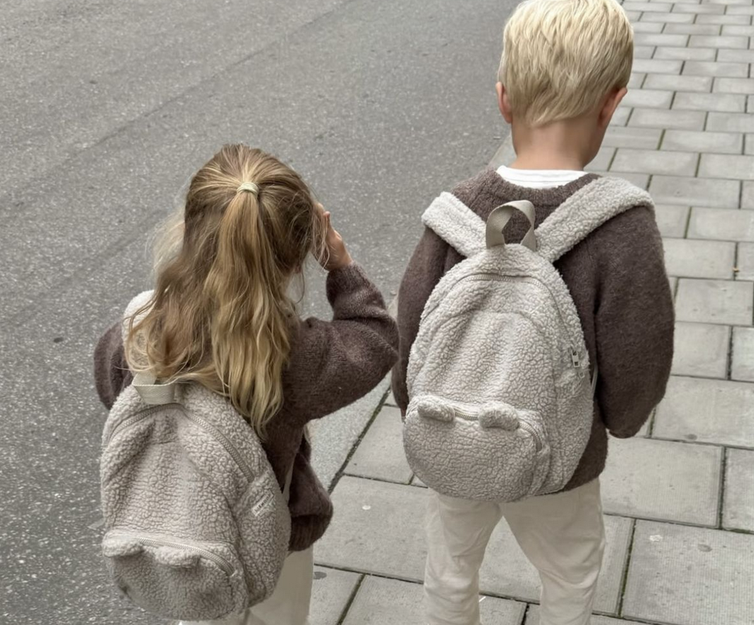 Illustratie bij: ‘Mijn kind moet vijf dagen per week naar de bso en ik voel me daar niet schuldig over’