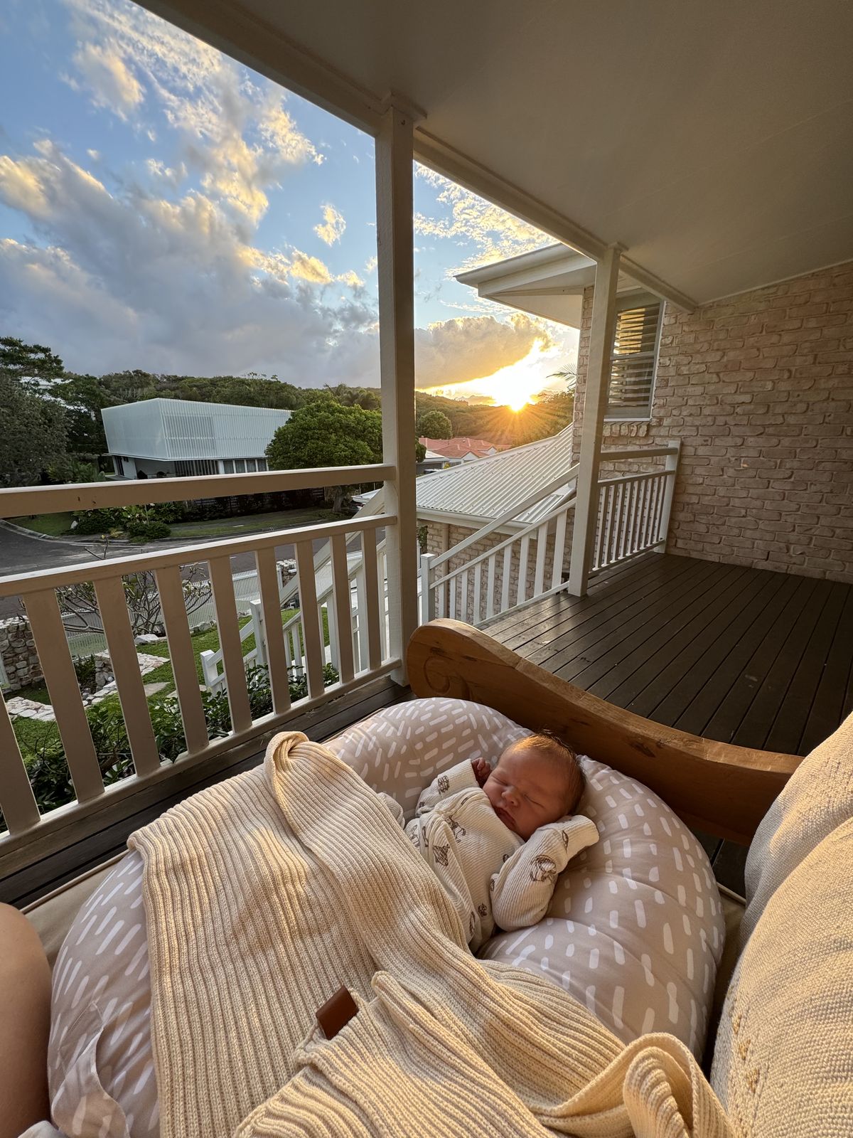 Illustratie bij: ‘Is het raar als ik mijn baby van 3 maanden oud buiten laat slapen?’