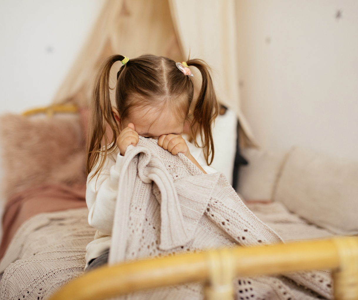 Illustratie bij: Je kind luistert voor geen meter? De 10-10-10-regel zou verrassend goed kunnen helpen